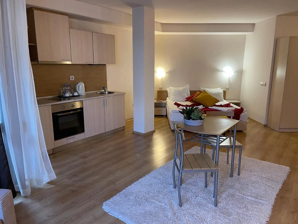 בנסקו Adeona Wellness Hotel By Asteri Hotels